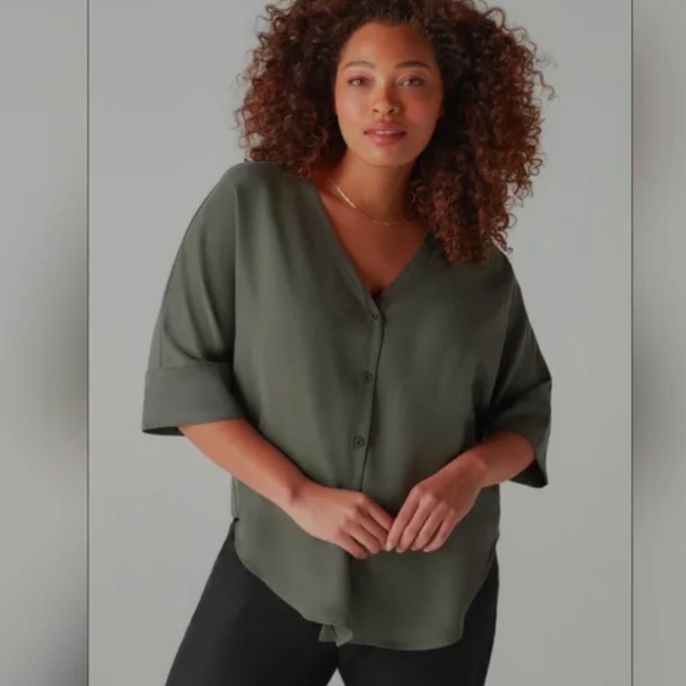 VETTA Oversized Button-Front Blouse Olive Green | 100% Tencel Minimalist Small